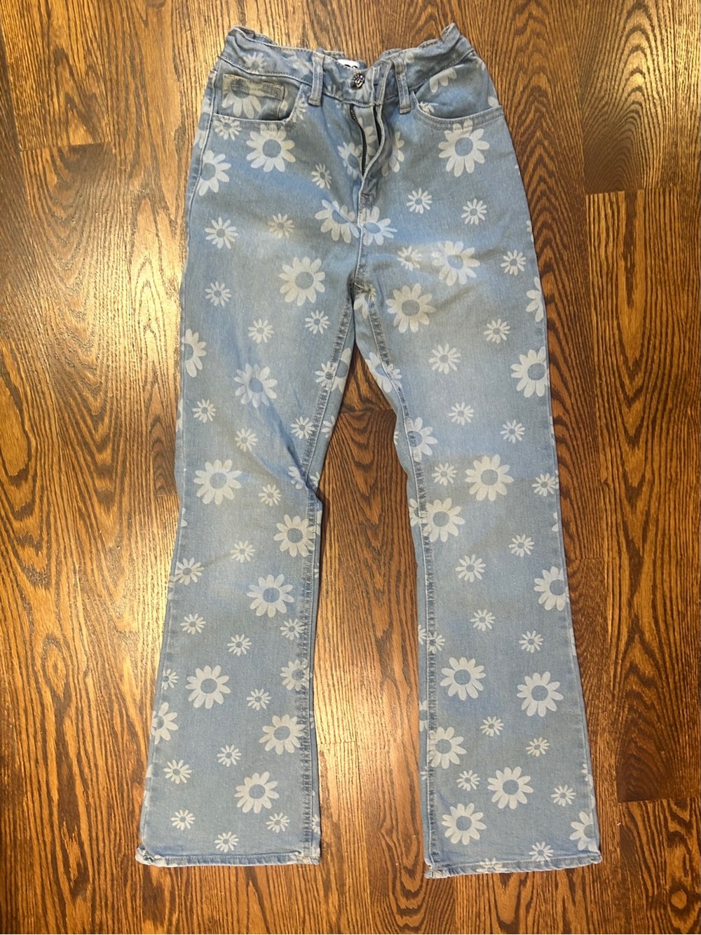 Vigoss Girls Light Blue Denim Jeans White Daisy Print Slight Flare and Stretch